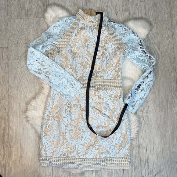 SOLD NWT$68 PrettyLittleThing Nude Baby Blue Lace Bodycon Dress - Picture 2 of 13